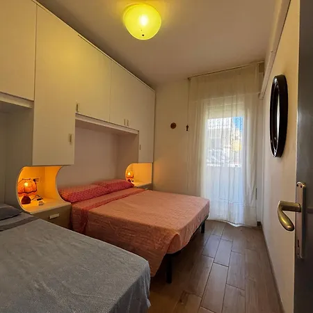 Apartamento La Piazzetta Con Piscina E Giardino Privato